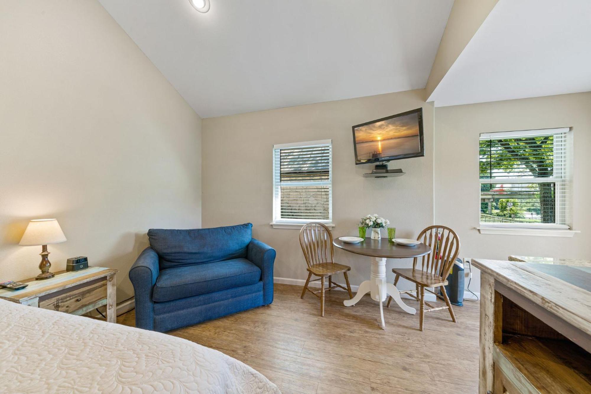 Blanco Riverside Cottages 외부 사진